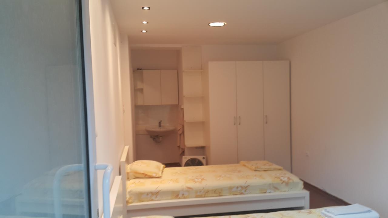 Stay Nexus Near Airport София Экстерьер фото